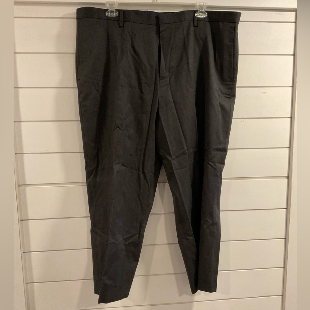 Men’s ”non-ironed standard fit” dress pants